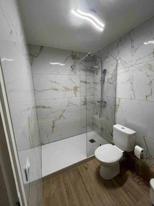 Joli Appart/Vue Etang/Clim /Wifi Balaruc-les-Bains Exterior foto